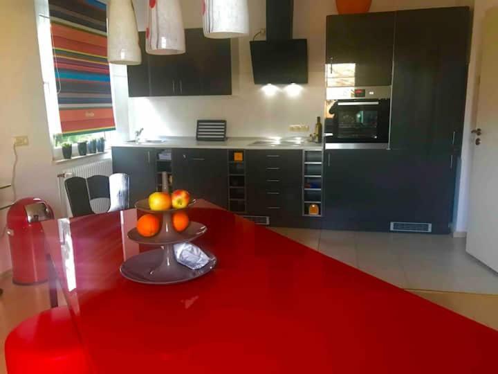 Schoene Grosse Wohnung 2 Schlafzimmer Bis 6 Pax Naehe Stadion Signal Iduna Dortmund Extérieur photo